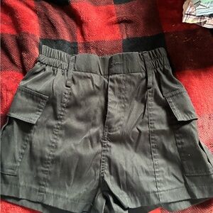 SHEIN Black High-Waist Utility Cargo Shorts